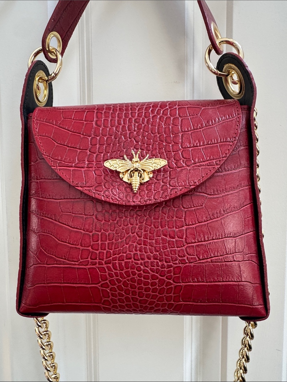 Persaman New York Burgundy Leather Croc-Embossed Top-Handle Crossbody w/ Gold 🐝